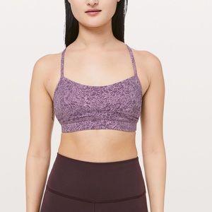 LULU ‘FLOW Y’ SPORTS BRA